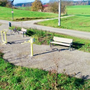 : Appareils de fitness extérieurs pour adolescents et jeunes adultes